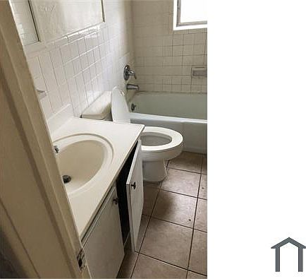 4th image of 2119 Plunkett Ct