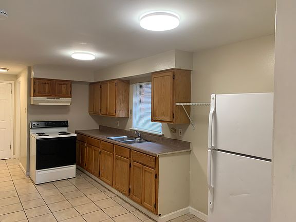 4th image of 412 S Murat St APT C