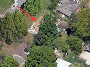 2517 Emerald Dr, Greensboro, NC 27403