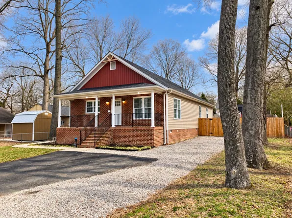 470 Evergreen Ave, Hopewell, VA 23860