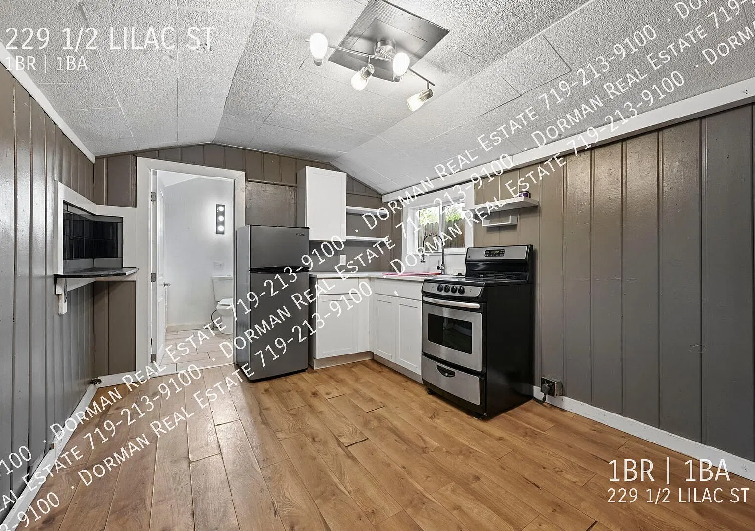 Updated 1 Bedroom, 1 Bath Cottage in the North End Neighborhood! — Photo 4