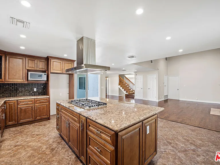 29403 Trailway Ln — Photo 17