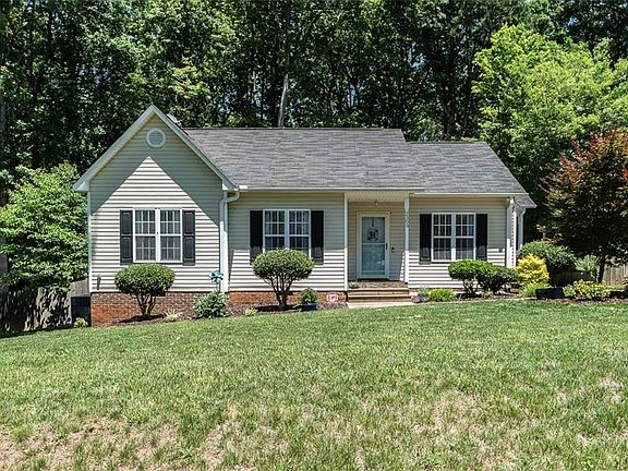 2nd image of 2309 Red Oak Ct