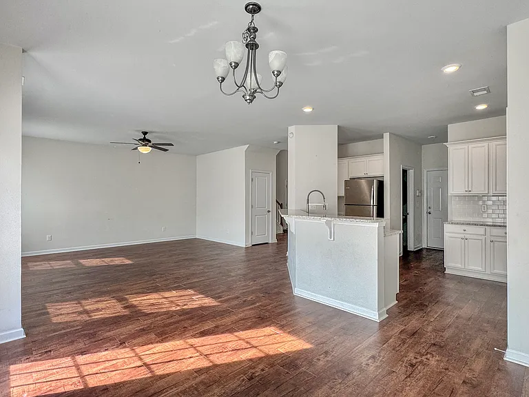 234 Wathen Dr — Photo 11
