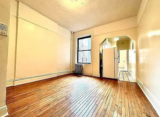 1st image of 274 W 119th St #4B