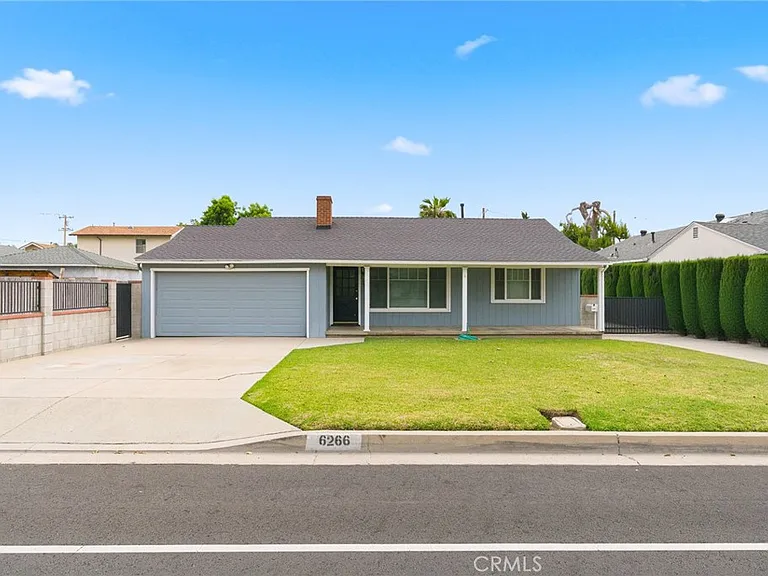 6266 N Muscatel Ave — Photo 1