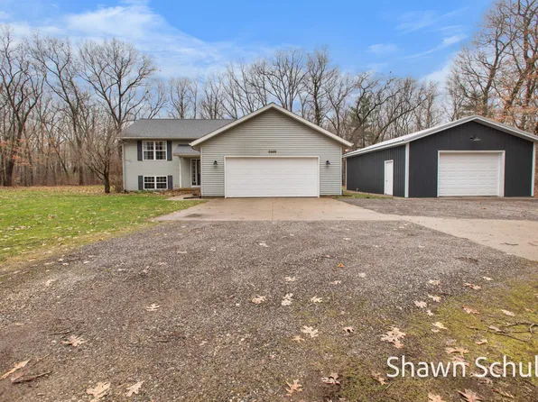 3269 Michele Ln, Hamilton, MI 49419