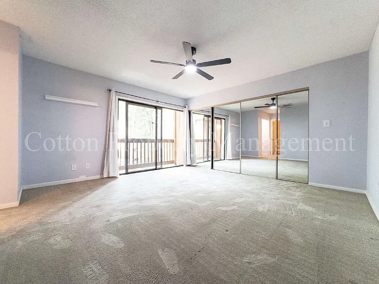 2030 Albert Cir — Photo 25