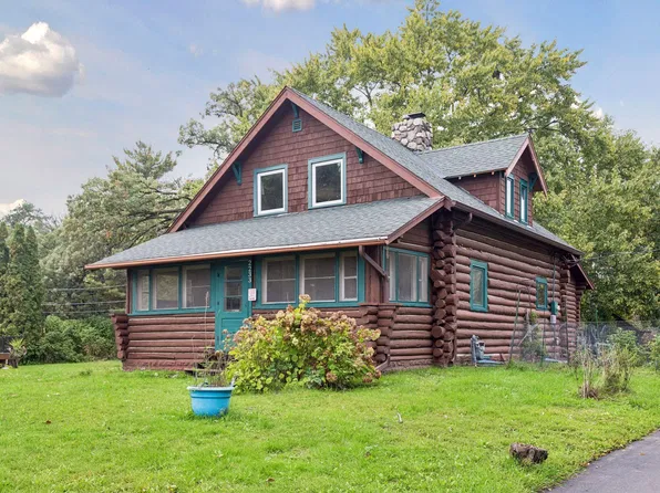 2233 15th Ave E, North Saint Paul, MN 55109