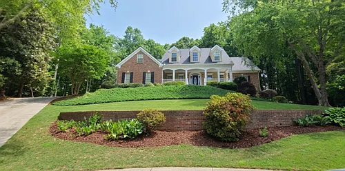 606 Lakeshore Ct Photo 1