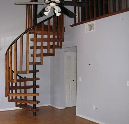 4th image of 5581 67th Ave N #411