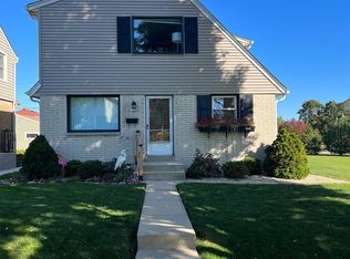 3222 S 42nd St, Milwaukee, WI 53215