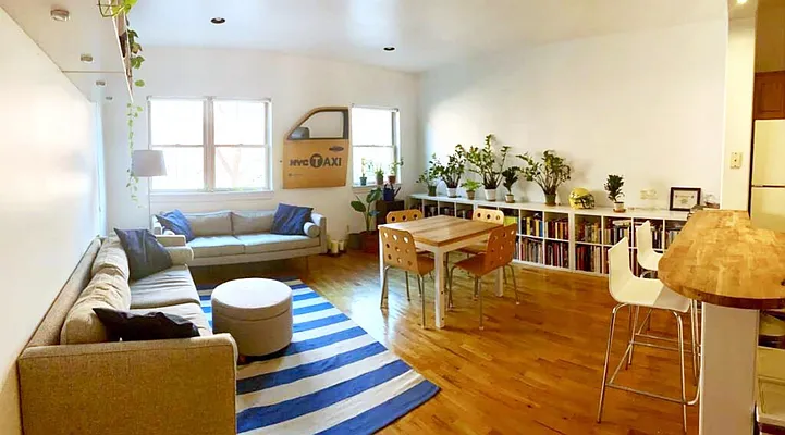 Rented by Oxford Property Group | media 9