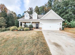 1861 Court Bre Dr, Winder, GA 30680