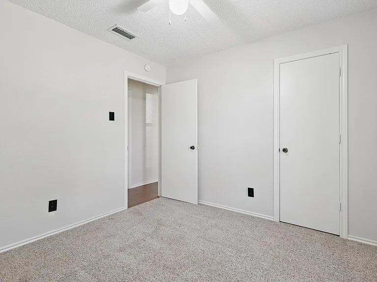 338 Edgewood Dr — Photo 22