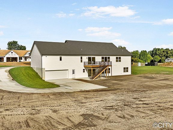 5th image of 4589 Winding Creek Ln