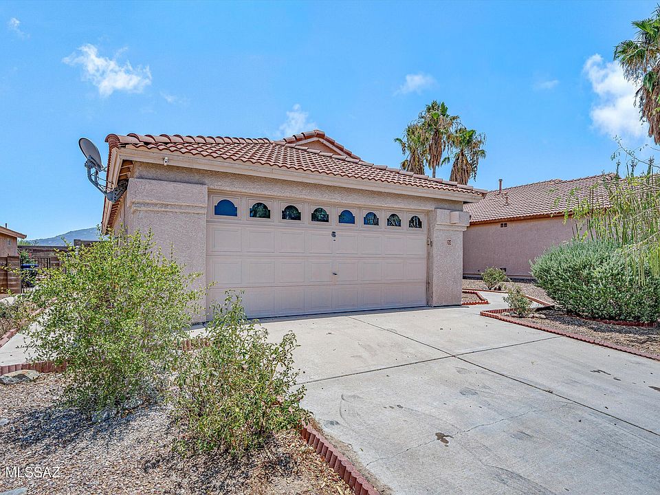 1st image of 50 N Shadow Brook Pl
