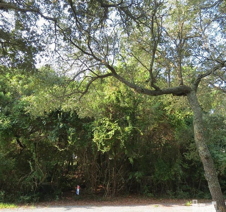 1st image of 227 Water Oak Cir