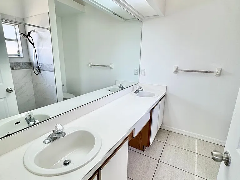 2298 Santa Lucia St — Photo 22