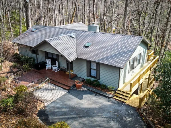 145 Rhododendron Court, Sapphire, NC 28774