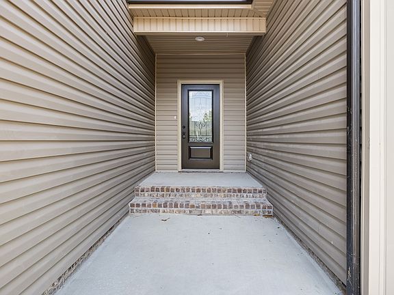 2nd image of 4007 Sweet Home Rd