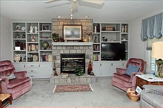 4th image of 866 Charwood Dr