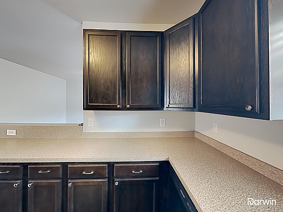 4th image of 628 Savannah River Dr
