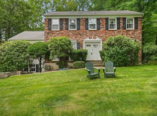 8 Settlers Rd, Bethel, CT 06801