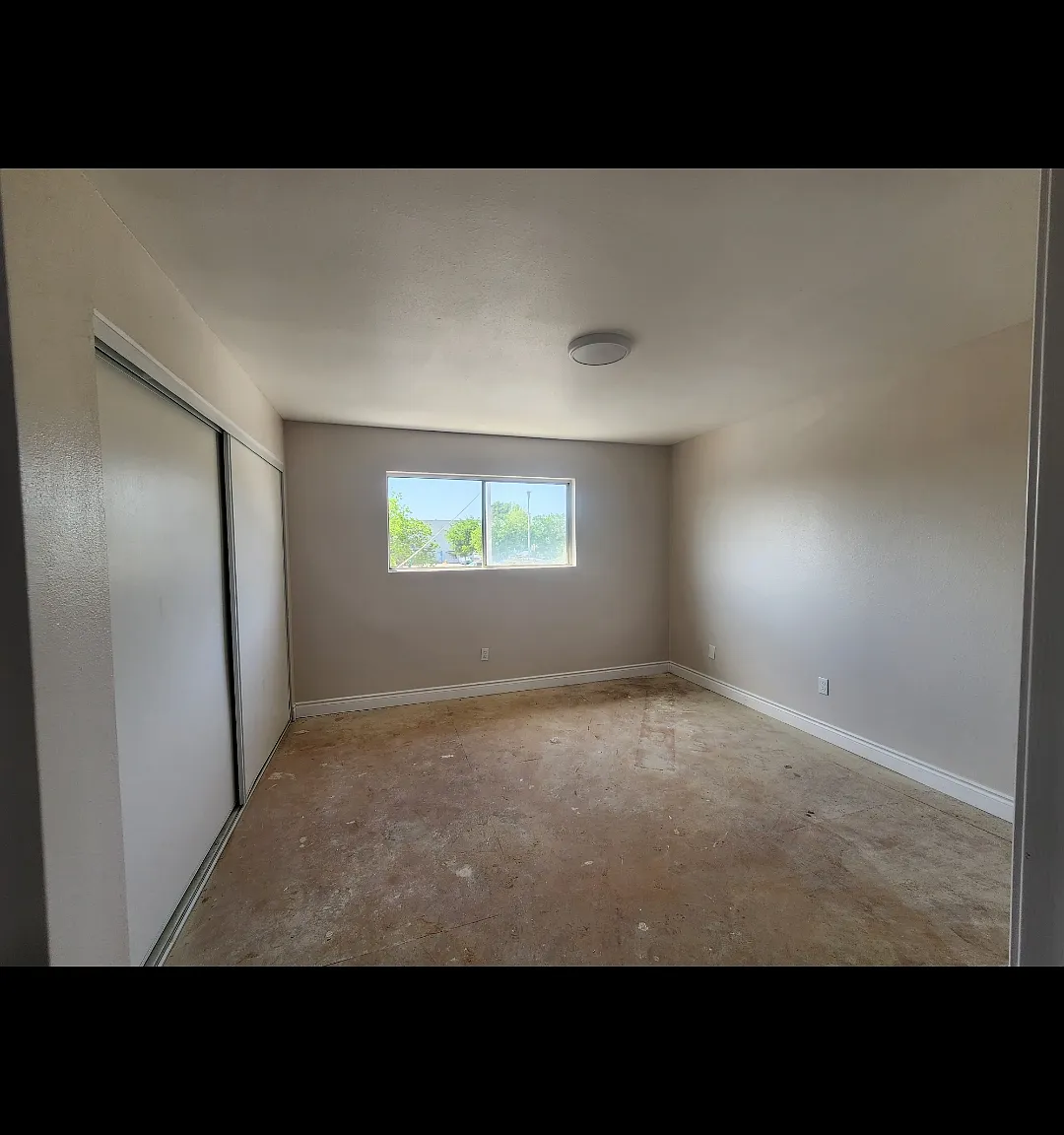 2 bed, 1.5 bath, $2,500 — Photo 2