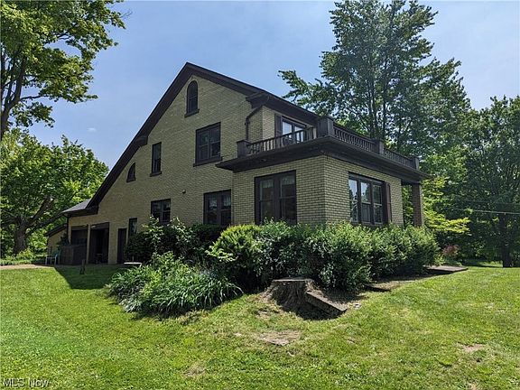 2nd image of 6290 Columbus Rd