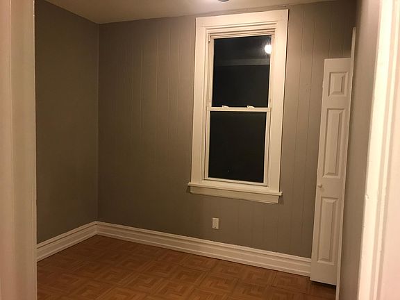 4th image of 2926 N Dawson Ave #2