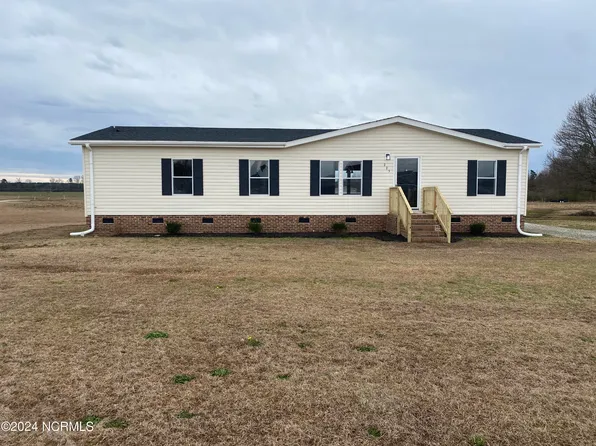 225 Pinto Drive, Lumberton, NC 28360