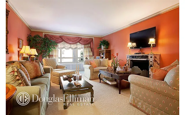 Sold by Douglas Elliman | media 2