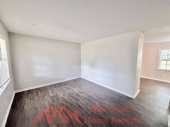 5th image of 3231 Harvester Ln E