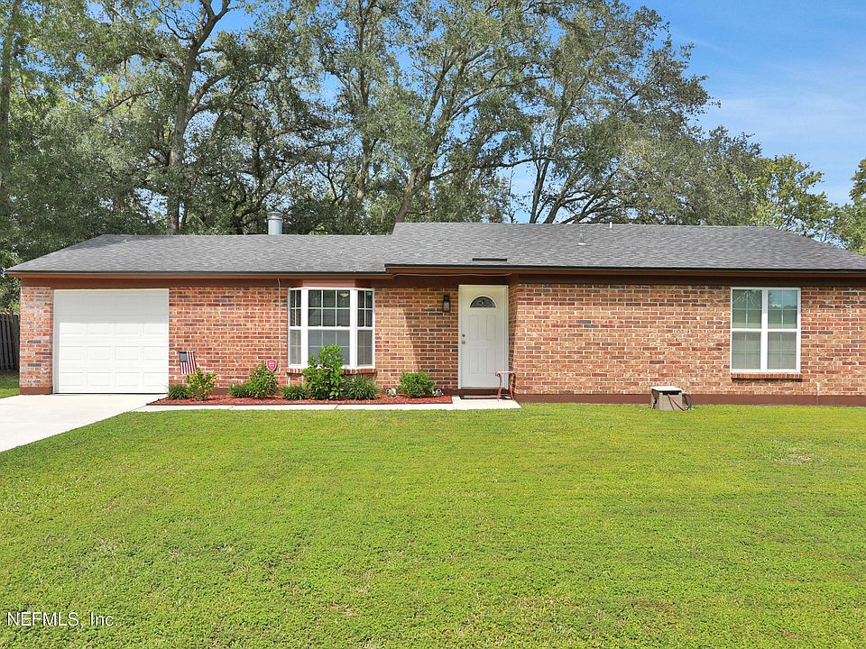 1st image of 2668 PINEWOOD Boulevard N