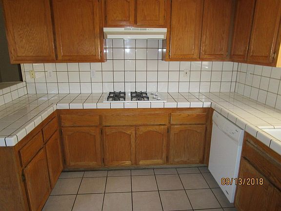 5th image of 26185 Corona Dr
