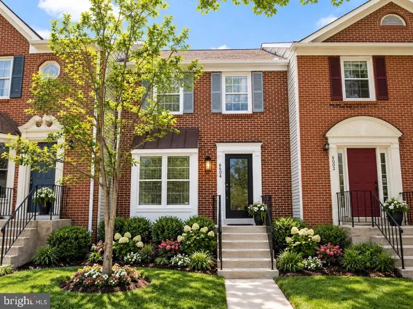 8004 Sky Blue Dr, Alexandria, VA 22315