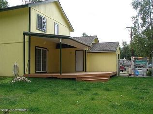 22051 Deer Park Cir, Chugiak, AK 99567