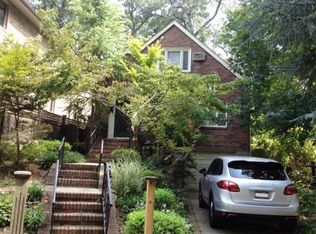 18038 Aberdeen Rd, Jamaica, NY 11432