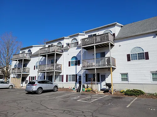 10 Agney Ave #2D Photo 1