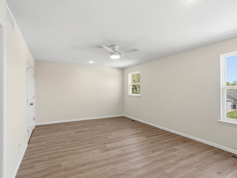 5205 Silver Mill Dr — Photo 16