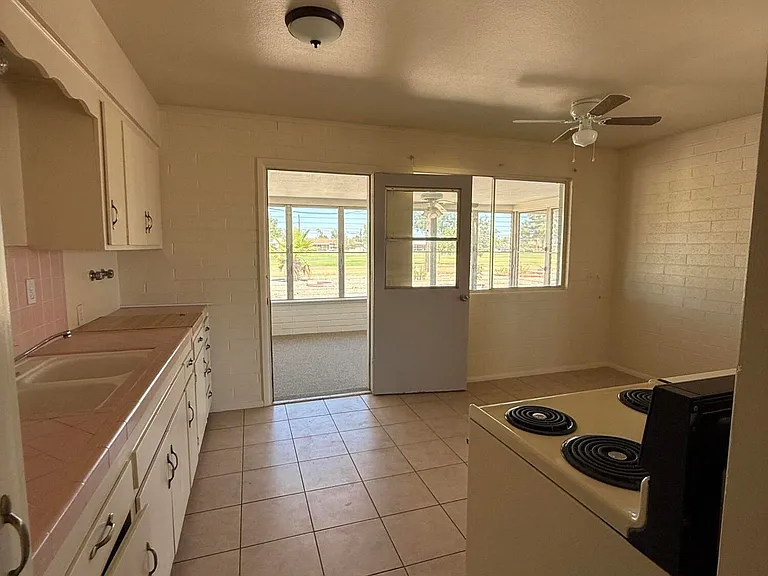 12235 N Cherry Hills Dr W — Photo 14