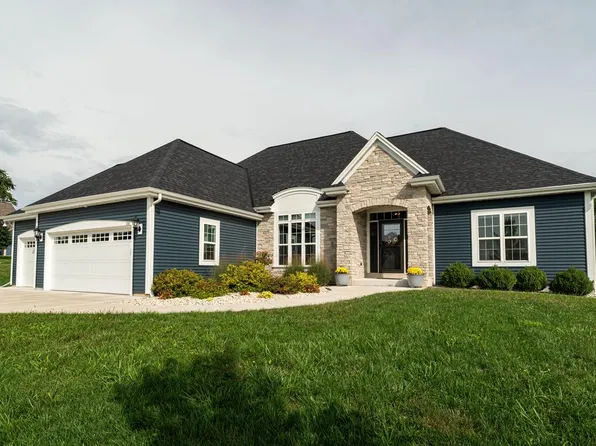 758 Prairie Hill AVENUE, Mukwonago, WI 53149