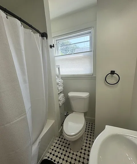 25 Fair St #1 — Photo 14