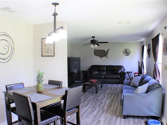 4th image of 1416 Autumncrest Dr