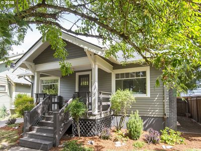 3953 SE Grant St, Portland, OR, 97214