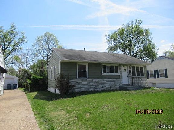 3rd image of 224 Tay Rd
