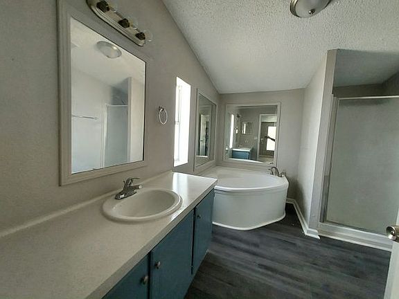 4th image of 2038 Palm St Spc 267