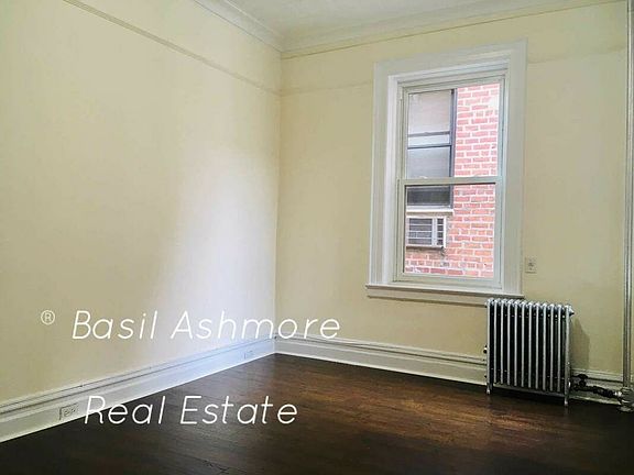 5th image of 483 16th St #3