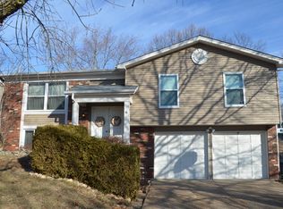 349 Bellestri, Ballwin, MO